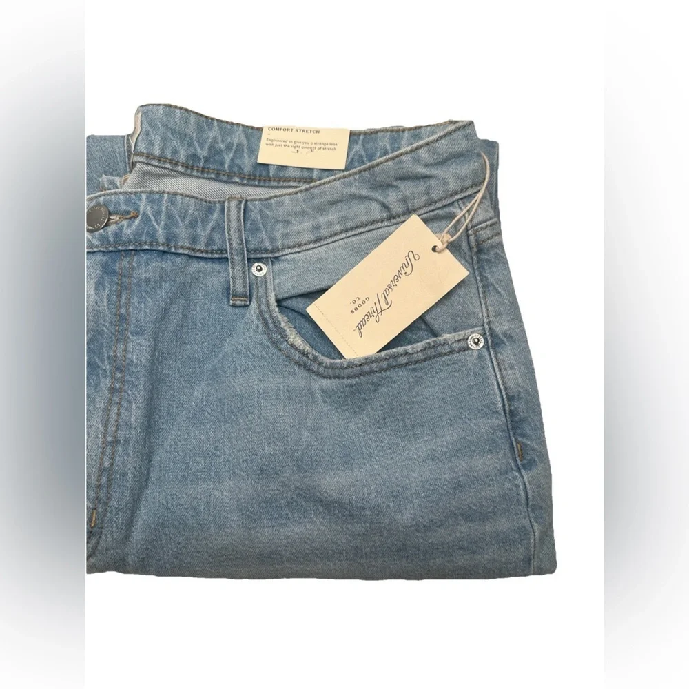 Universal Thread Women's High Waisted Straight Jeans 90's  Comfort Stretch 17 R - Picture 5 of 12